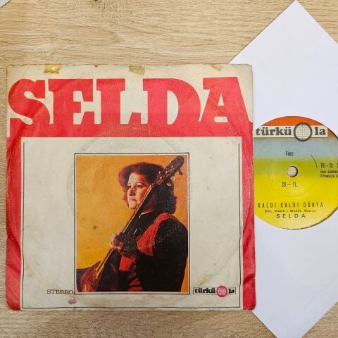 Selda – Kaldı Kaldı Dünya / İzin İze Benzemiyor 45LİK PLAK