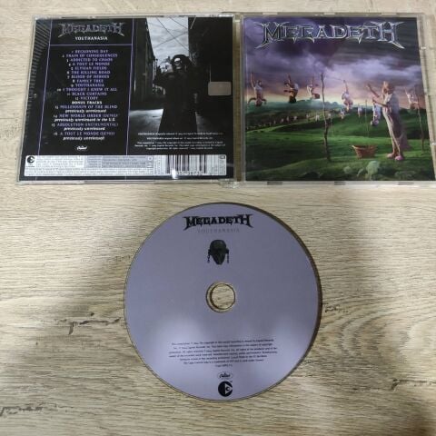 MEGADETH - YOUTHANASİA CD