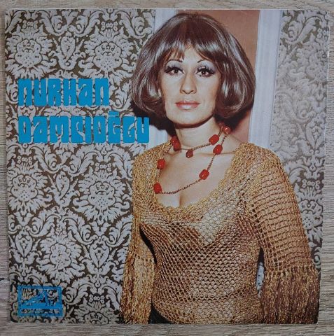 Nurhan Damcıoğlu – Yangın Var / Ufacıksın 45LİK PLAK