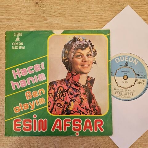 Esin Afşar – Hacer Hanım / Ben Olayım 45LİK PLAK