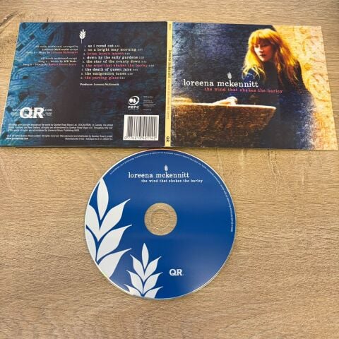 LOREENA MCKENNITT - THE WIND THAT SHAKES THE BARLEY CD