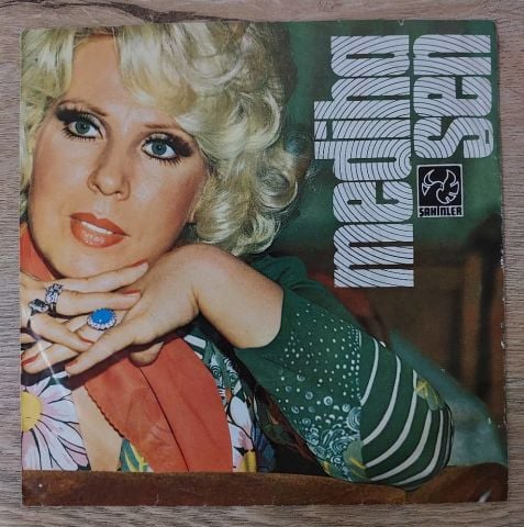 Mediha Şen - Saymadım Kaç Yıl Oldu / Saçların Tarümar 45LİK PLAK