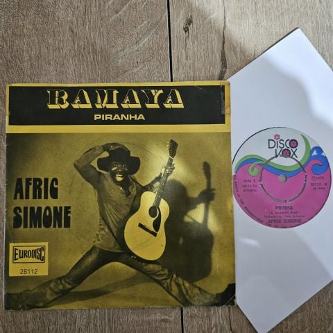 Afric Simone – Ramaya / Piranha 45LİK PLAK