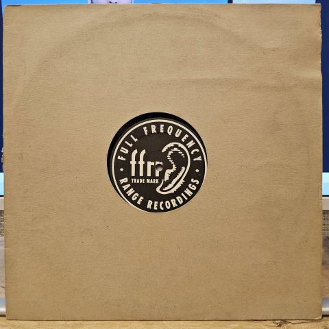 Lil Louis Vs Hydrogen Rockers – Blackout LP PLAK