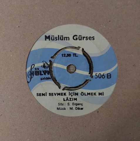 Müslüm Gürses – Ben İnsan Değil Miyim / Seni Sevmek İçin Ölmek Mi Lazım 45LİK PLAK