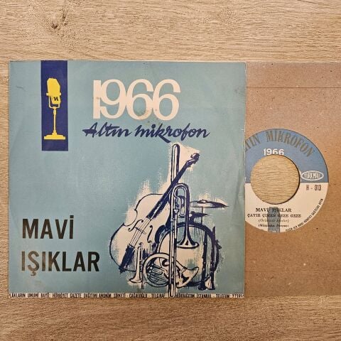 MAVİ IŞIKLAR - ÇAYIR ÇİMEN GEZE GEZE 45LİK PLAK