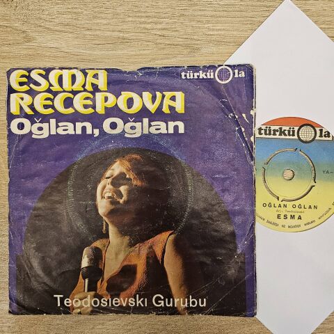 Esma Recepova, Teodosievski Gurubu – Oğlan Oğlan / Boyacı 45LİK PLAK