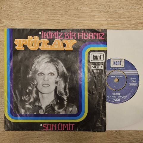 Tülay – İkimiz Bir Fidanız 45LİK PLAK