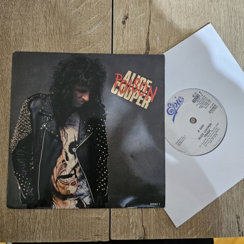 Alice Cooper – Poison 45LİK PLAK