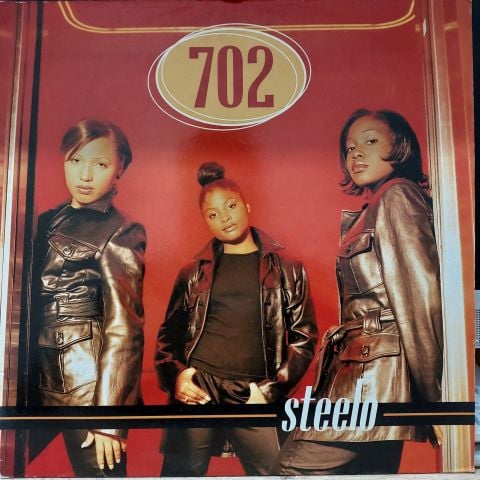 702 – Steelo LP PLAK