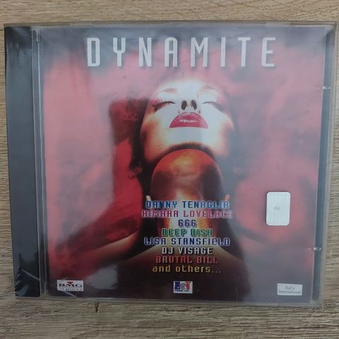 DYNAMITE CD