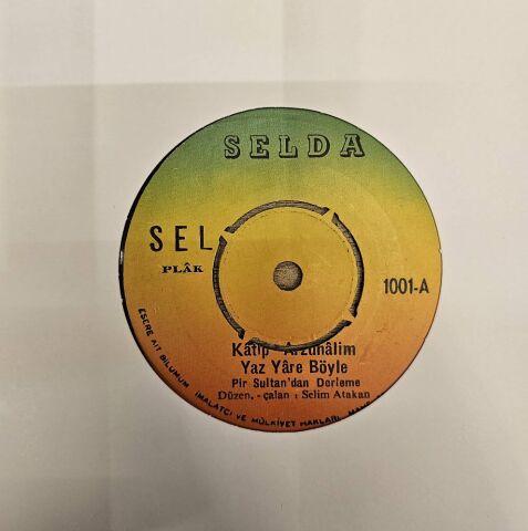 Selda – Katip Arzuhalim Yaz Yare Böyle / Maphushane İçinde Mermerden Direk 45LİK PLAK...