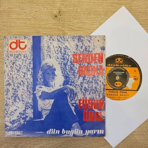 Füsun Önal – Senden Başka / Aman Efem 45LİK PLAK