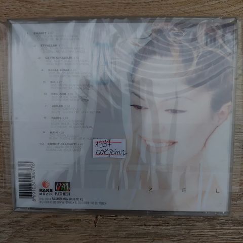 İZEL - EMANET CD