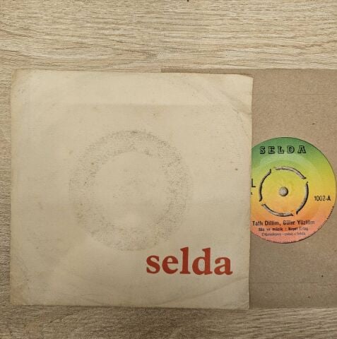 Selda Bağcan– Tatlı Dillim, Güler Yüzlüm / Mahpushanelere Güneş Doğmuyor 45LİK PLAK...