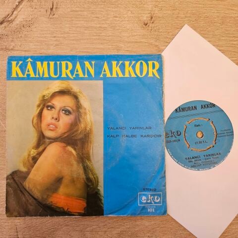 Kamuran Akkor – Yalancı Yarınlar / Kalp Kalbe Karşıdır 45LİK PLAK