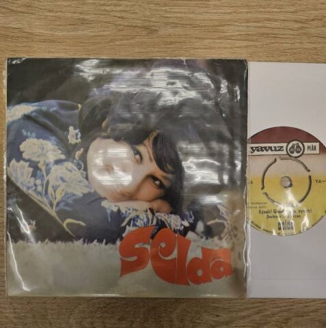Selda – Eyvah Gönül Sana Eyvah / Zâlim Sevgililer Bu Sözum Size 45LİK PLAK...