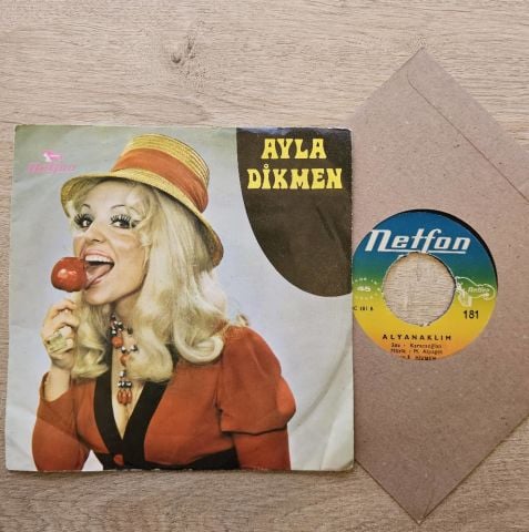 Ayla Dikmen – Yanan Mum / Alyanaklım 45LİK PLAK