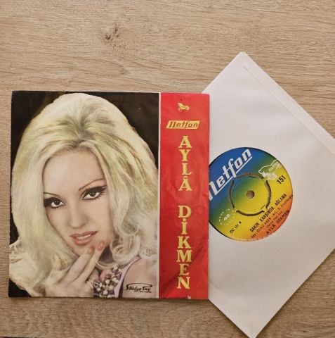 Ayla Dikmen – Gençlik Gençlik / Sakın Karşımda Ağlama 45LİK PLAK