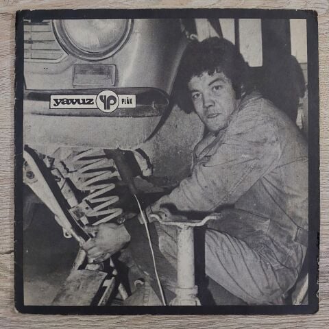 Cem Karaca – Tamirci Çırağı / Resimdeki Gözyaşları 45LİK PLAK