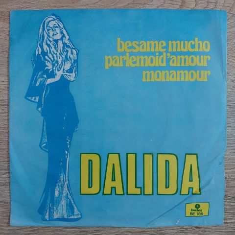 Dalida – Besame Mucho / Parle-Moi D'Amour Mon Amour 45LİK PLAK