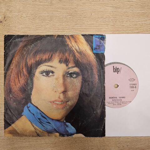 Semiha Yankı – Sıcak Sımsıcaksın / Böcecik 45LİK PLAK