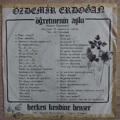 Özdemir Erdoğan – Öğretmenin Aşkı (Keman Öğretmeni) / Herkes Kendine Benzer 45LİK PLAK