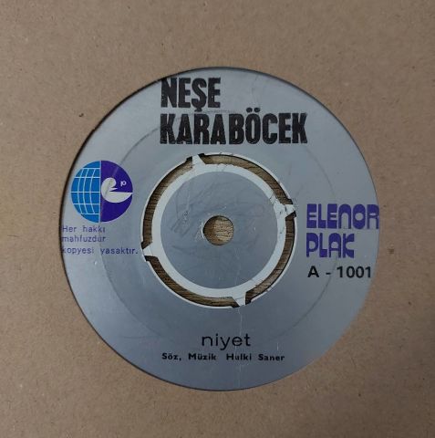 Neşe Karaböcek – Sevda Yolu / Kime Niyet Kime Kısmet 45LİK PLAK