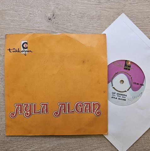 Ayla Algan – Aşk Mı Bu / Laf Aramızda 45LİK PLAK