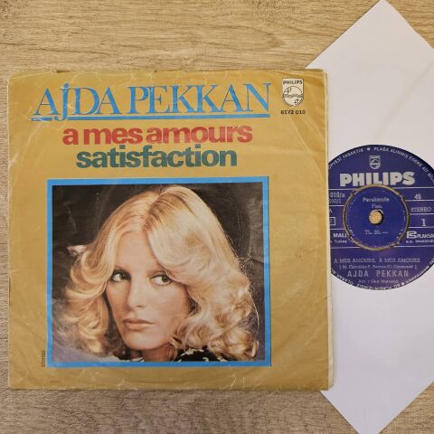 Ajda Pekkan – A Mes Amours / Satisfaction 45LİK PLAK