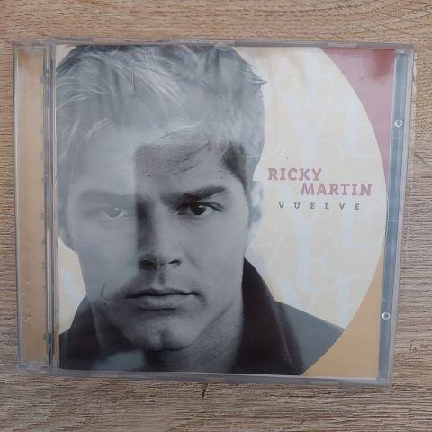 RİCKY MARTIN - VUELVE CD