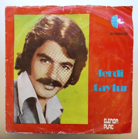 Ferdi Tayfur – Çeşme / Muhtaç Etme Beni 45LİK PLAK