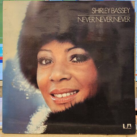 Shirley Bassey – Never Never Never LP PLAK