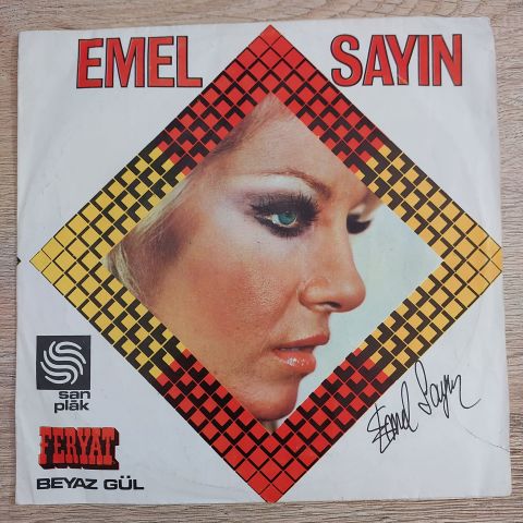 EMEL SAYIN - BEYAZ GÜL 45LİK PLAK