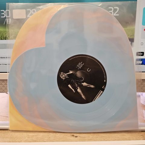 Taylor Swift – Lover (Live From Paris) LP PLAK