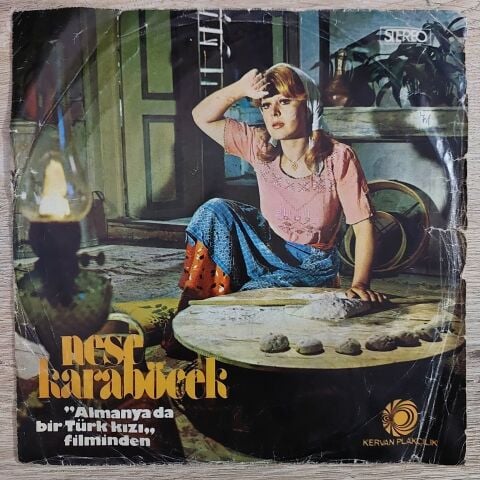 Neşe Karaböcek – Dertler Benim Olsun / At Kadehi Elinden 45LİK PLAK