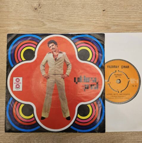 Yıldıray Çınar – Dere Boyu Kavaklar / Asma Altı Meyhane 45LİK PLAK