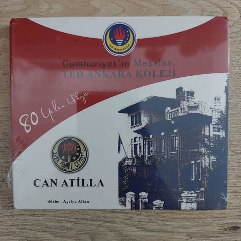 CAN ATİLLA - 80 YILIN HİKAYESİ CD