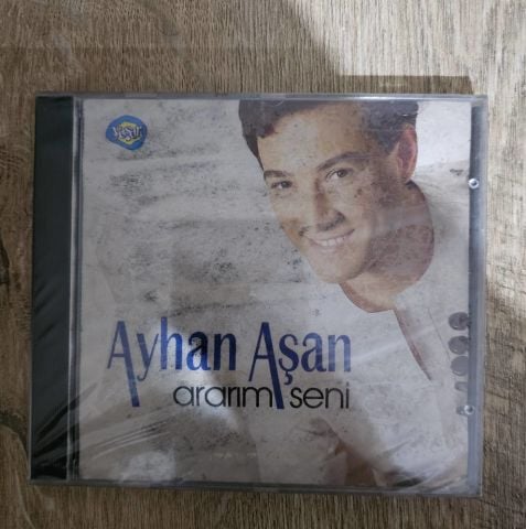 AYHAN AŞAN - ARARIM SENİ CD