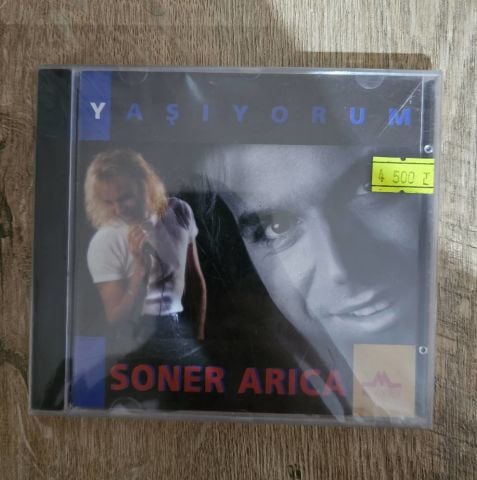 SONER ARICA - YAŞIYORUM CD
