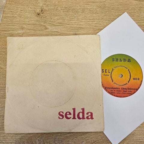 Selda Bağcan– Tatlı Dillim, Güler Yüzlüm / Mahpushanelere Güneş Doğmuyor 45LİK PLAK...