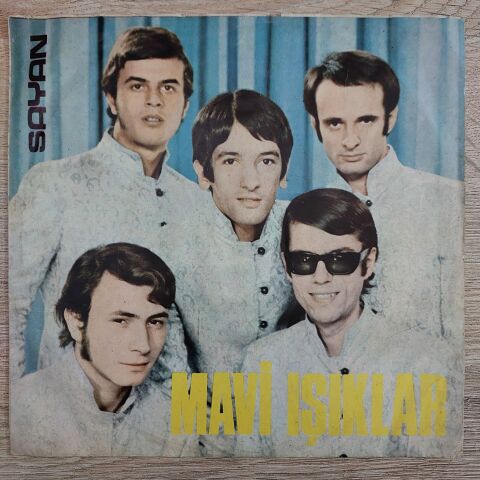 MAVİ IŞIKLAR - SENEDE BİR GÜN 4 ŞARKILIK 45LİK PLAK