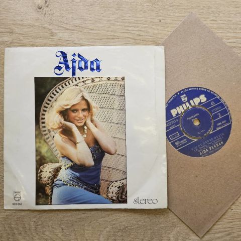 Ajda Pekkan – Gözün Aydın 45LİK PLAK