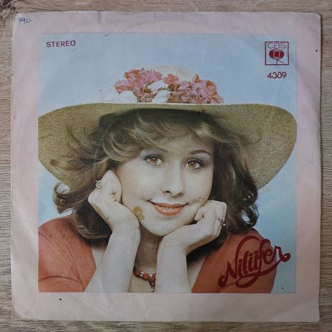 Nilüfer – Of Aman Aman / Kaderime Kaderime 45LİK PLAK