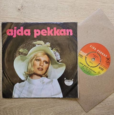 Ajda Pekkan – Sana Neler Edeceğim / Haram Olsun Bu Aşk Sana 45LİK PLAK