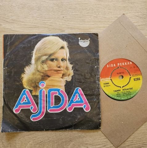 Ajda Pekkan – Tanrı Misafiri / İçme Sakın 45LİK PLAK