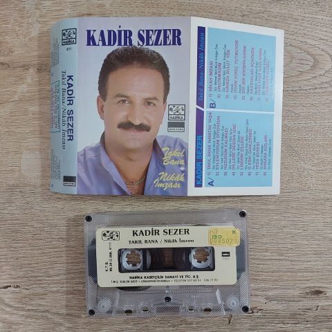 KADİR SEZER - TAKIL BANA / NİKAH MASASI