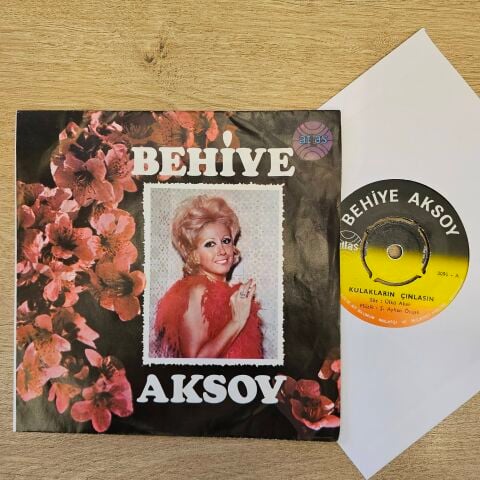 Behiye Aksoy – Kulakların Çınlasın / Sevilde Sevme Sonra Yanarsın 45LİK