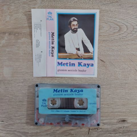METİN KAYA - GÜNÜM SENİNLE BAŞLAR KASET