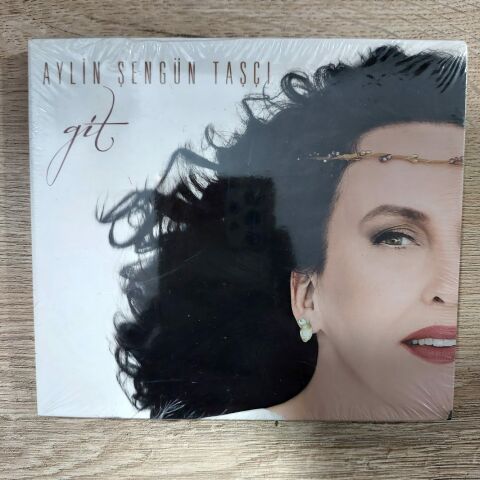 AYLİN ŞENGÜN TAŞÇI - GİT CD